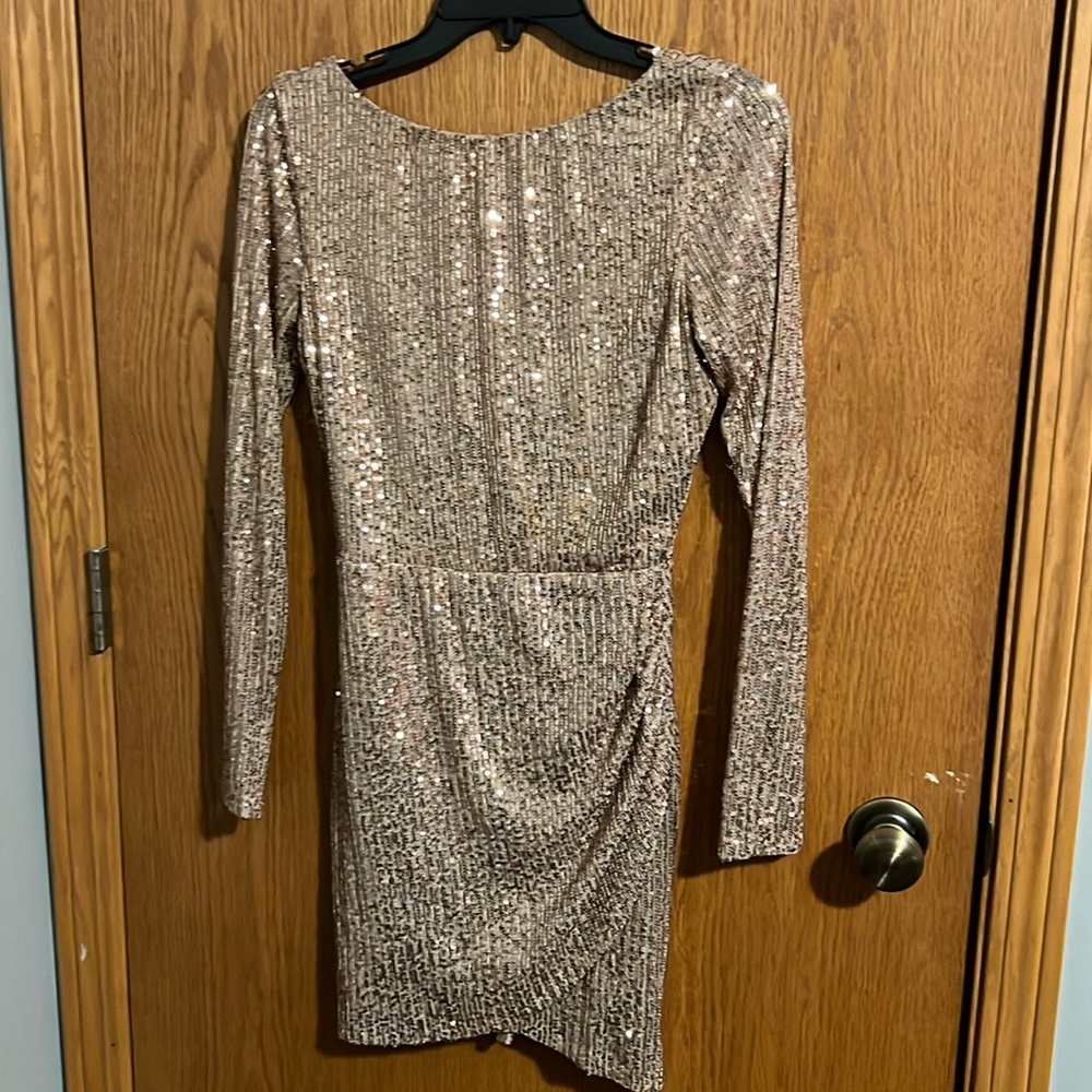 Juniors gold sparkle dress 3/4